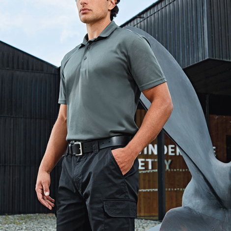 Premier: Stil und Professionalität für Ihre Arbeitskleidung