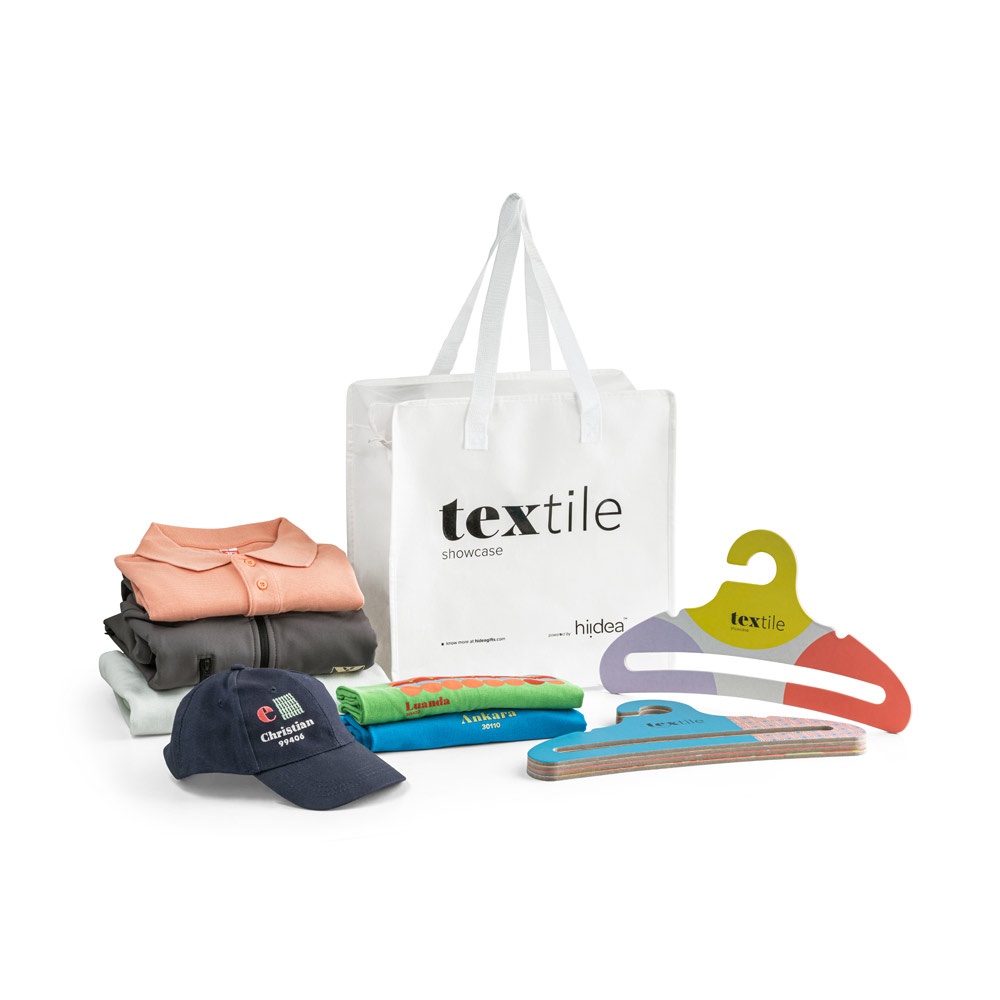 TEXTILAUSSTELLUNG. Beispiel aus der Textilkollektion.